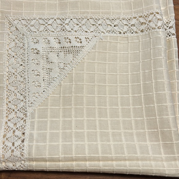 Cotton Cream Crochet, machine, Square TableCloth, 62” - Picture 8 of 11